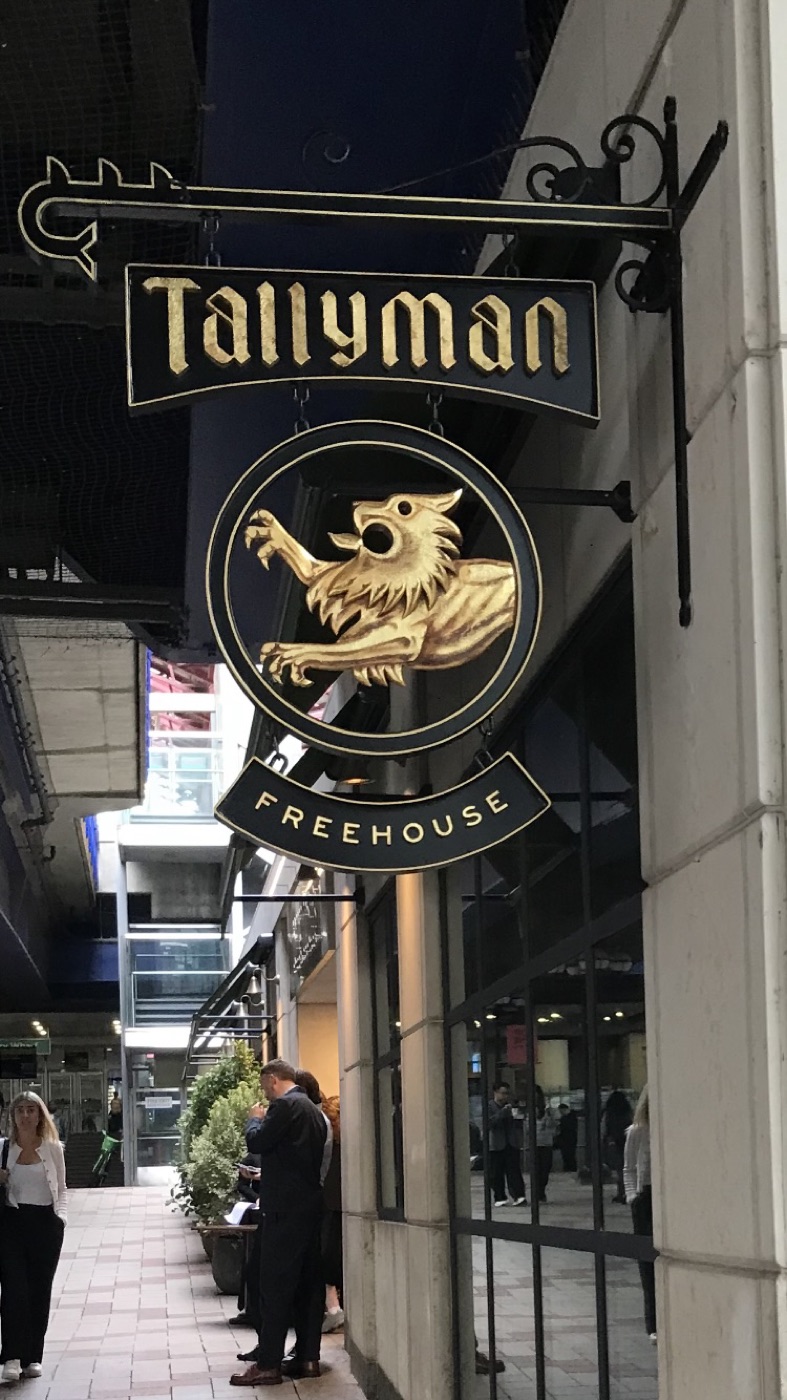 The Tallyman freehouse hanging sign
